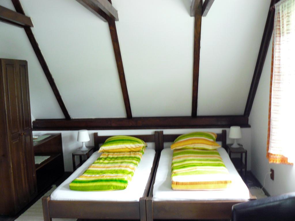 Hotel Casa Demeter Rimetea Zimmer foto